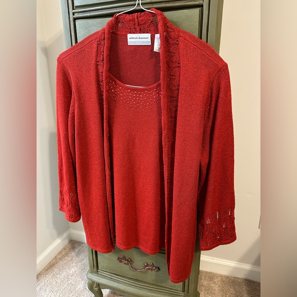 Alfred Dunner Sweaters - Classy red Alfred Dunner sweater
